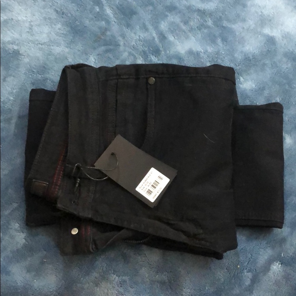 Men’s black skinny jeans